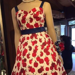 Disney Dress Shop Women Snow White Dress